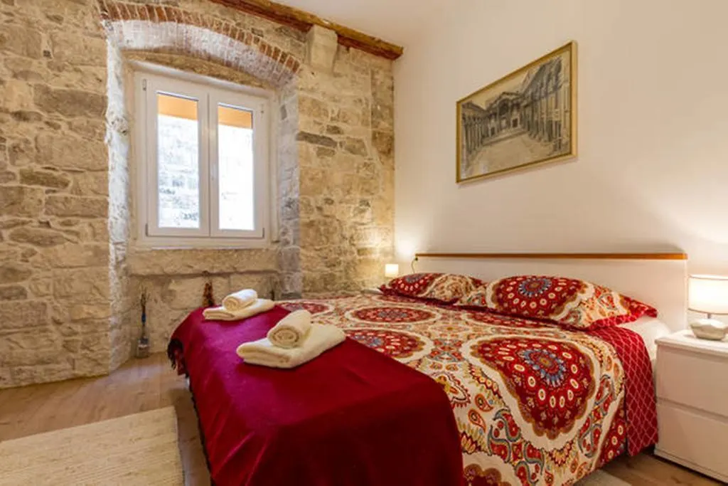 Apartments Emperor Oasis Split Croatia